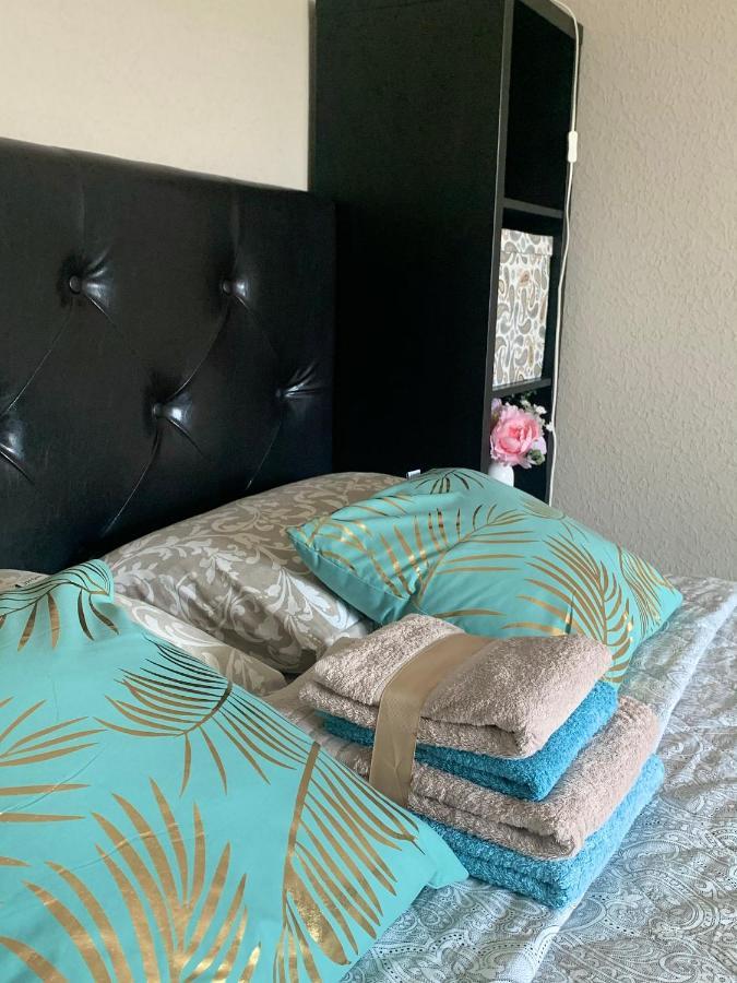 Gray Apartment Pobedy 21 ヴィーツェプスク エクステリア 写真
